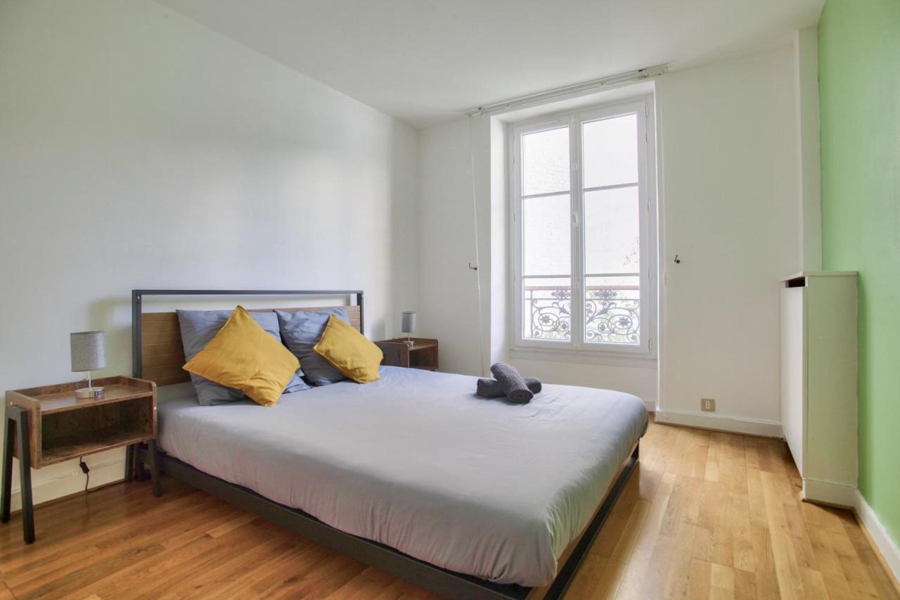 2 Bedrooms Tour Eiffel Breteuil Παρίσι Εξωτερικό φωτογραφία